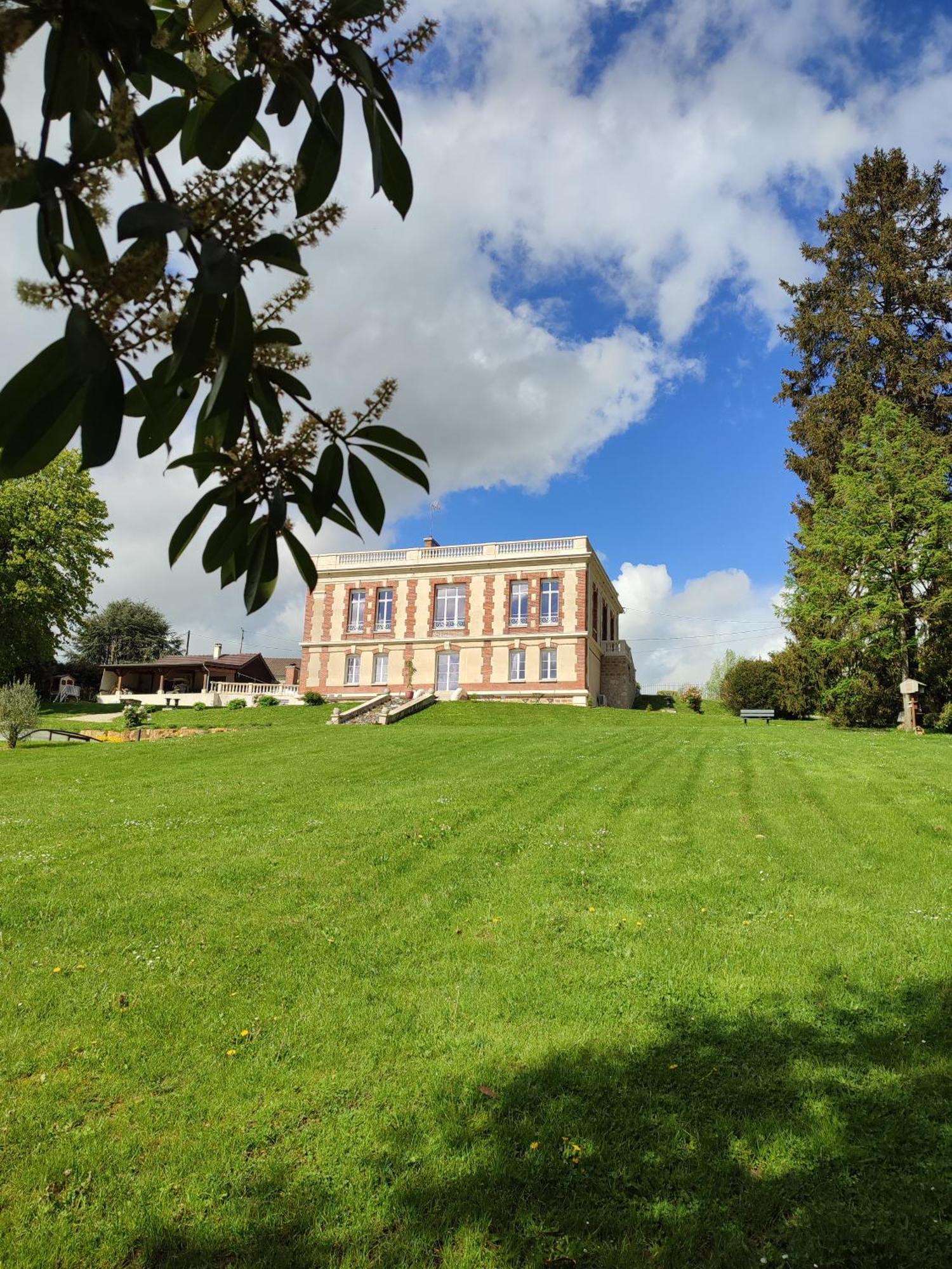 Bed and Breakfast Demeure De La Garenne Montmirail  Экстерьер фото